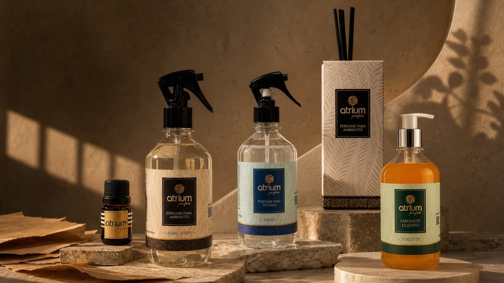Linha completa Atrium Parfum — difusor, home spray, água para tecidos, essências e sabonete líquido